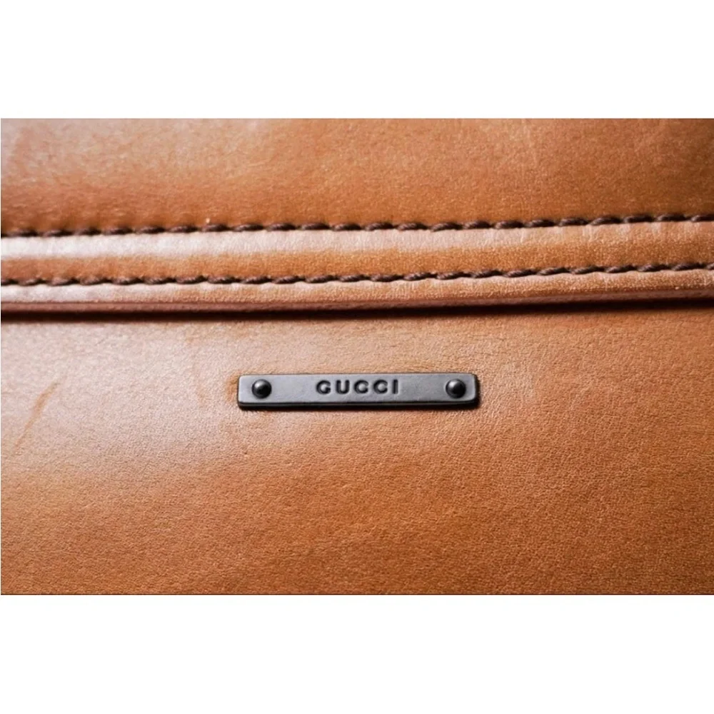 Gucci Tom Ford Era Brown Leather Shoulder Bag - Picture 9 of 13